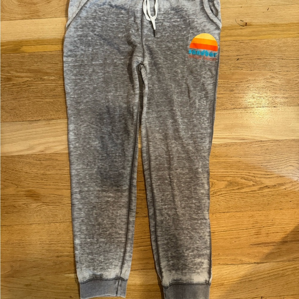 Nantucket Jetties Beach Sandbar Joggers / sweatpants, grey, L